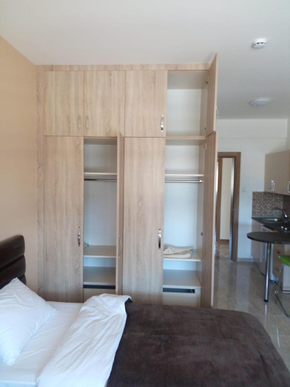 Aa+ Rezidance Motel Никозия Екстериор снимка