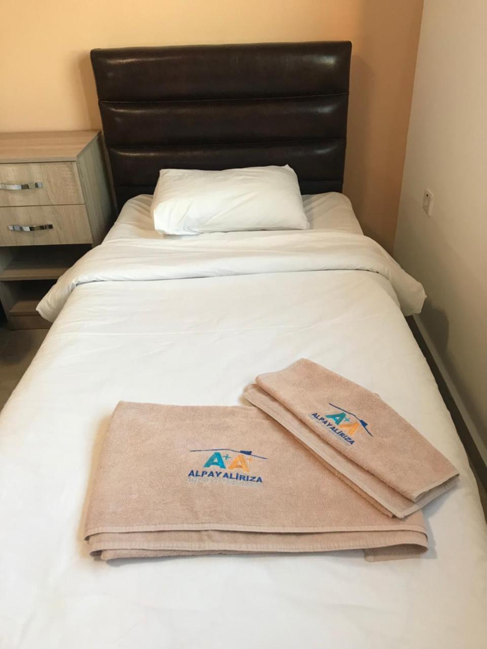 Aa+ Rezidance Motel Никозия Екстериор снимка