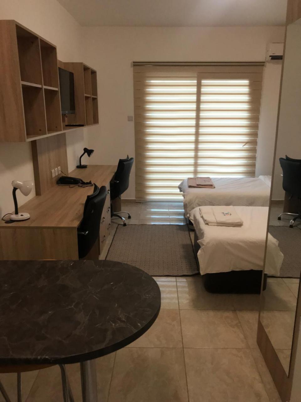 Aa+ Rezidance Motel Никозия Екстериор снимка